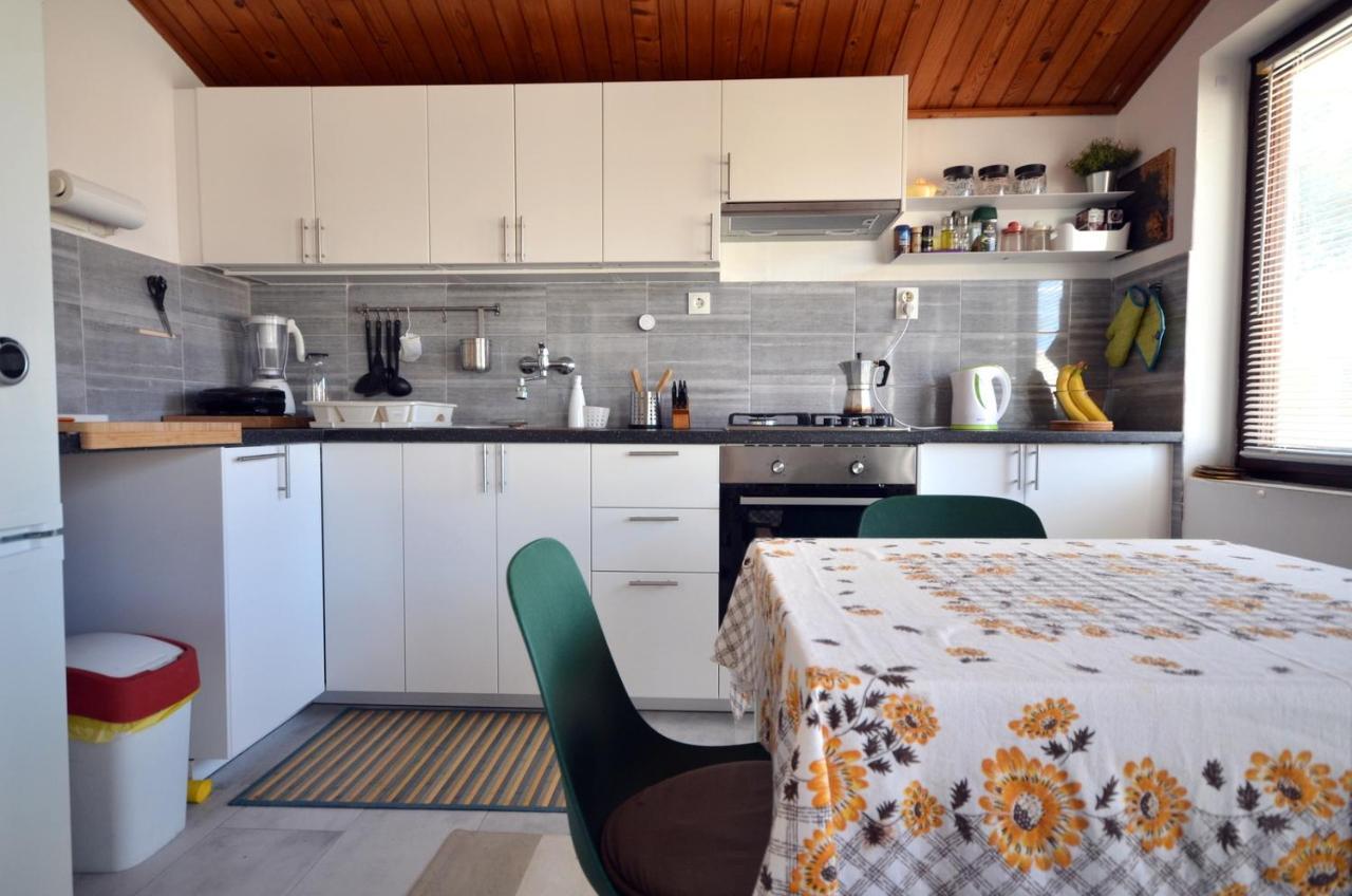 Blue Sky Apartment Primosten Bagian luar foto