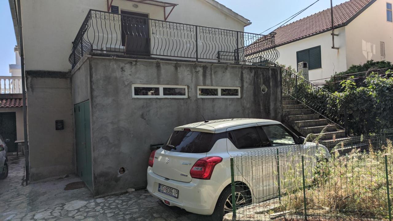Blue Sky Apartment Primosten Bagian luar foto